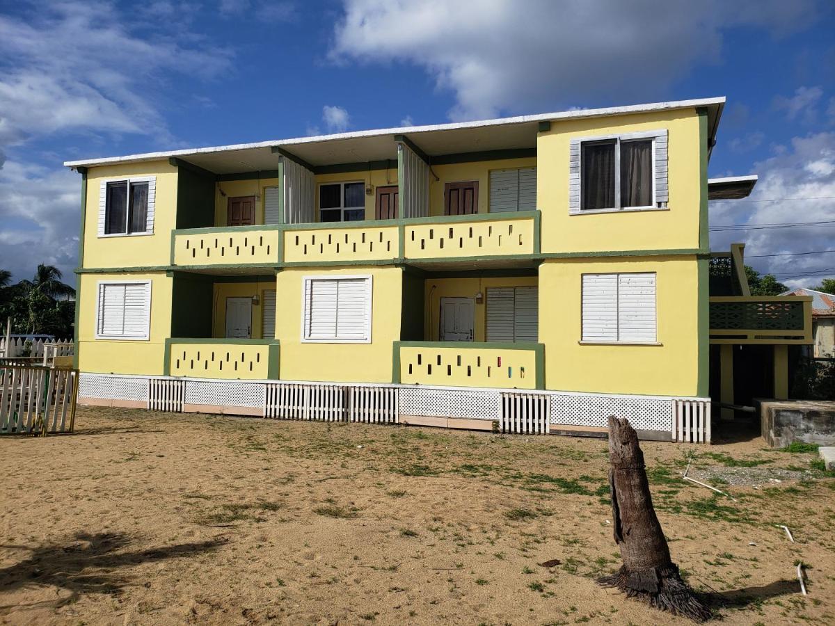 Pal'S On The Beach - Dangriga, Belize Exterior foto
